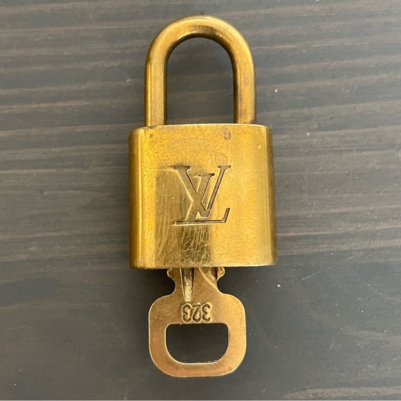 Louis Vuitton Accessories - Louis Vuitton Brass Padlock with Key #323